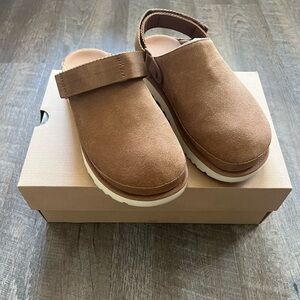 UGG Goldenstar Tan Suede Clogs with Strap